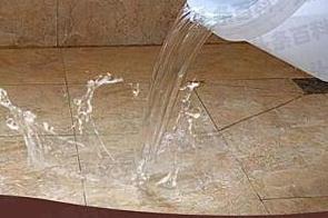 福泉漏水维修 免砸砖防水材料该如何施工
